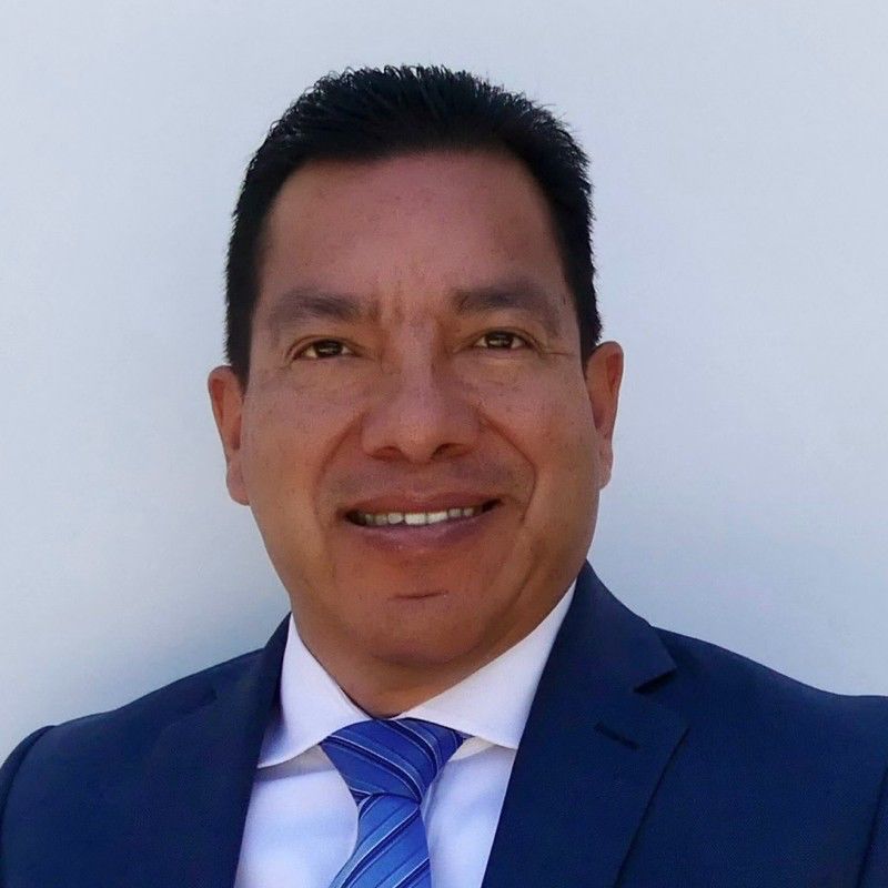 Jairo E. Tzunun — AI Operations, Co-Founder of Max Power Labs